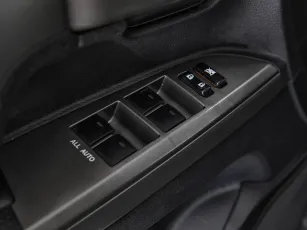 Toyota  18