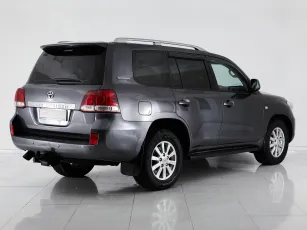 Toyota  5