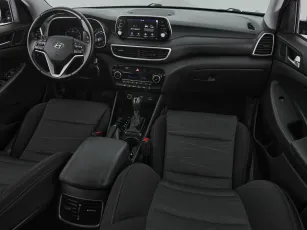 Hyundai  10