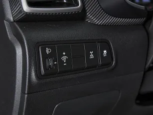 Hyundai  17