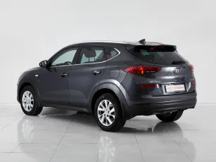 Hyundai  4