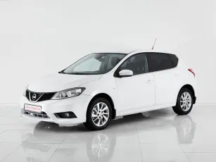 Nissan  1
