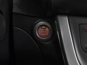 Nissan  15