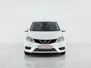 Nissan  2