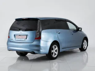 Mitsubishi  4