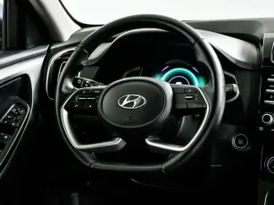 Hyundai  10
