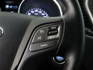 Hyundai  11