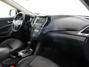 Hyundai  7