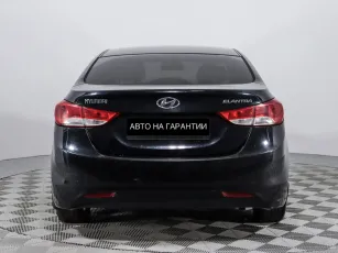 Hyundai  6