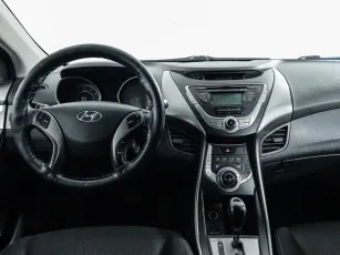 Hyundai  9