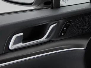 Kia  17