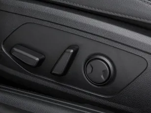 Kia  19