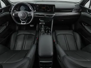 Kia  9