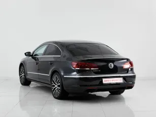 Volkswagen  4