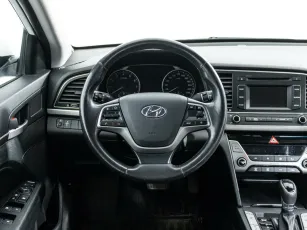 Hyundai  8