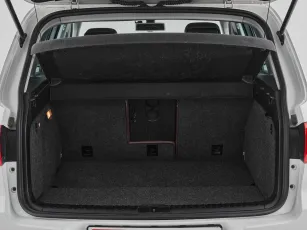 Volkswagen  6