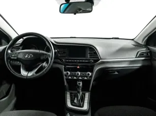 Hyundai  6