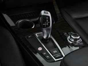 BMW  17