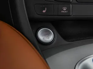Audi  16