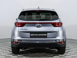 Kia  5