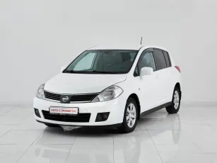 Nissan  1