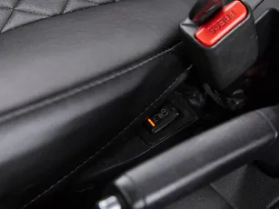 Mitsubishi  13