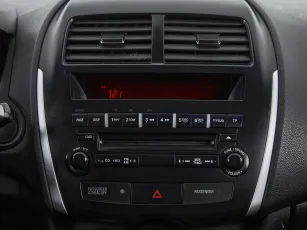 Mitsubishi  16