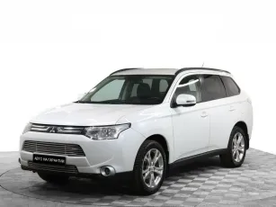 Mitsubishi Outlander,  III