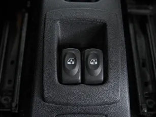 Nissan  14