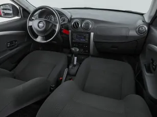Nissan  8
