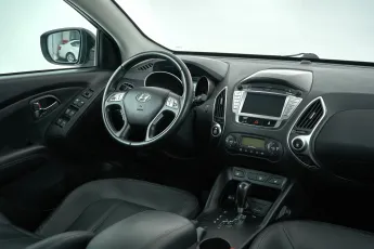 Hyundai  11