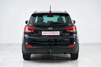 Hyundai  6