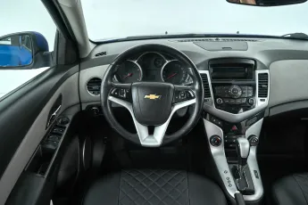Chevrolet  10