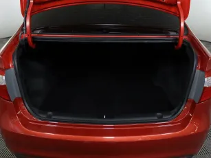 Kia  14