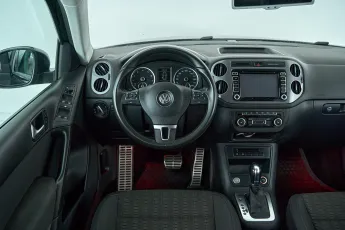 Volkswagen  9