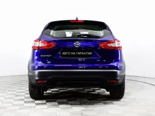 Nissan  6
