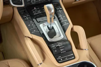 Porsche  11
