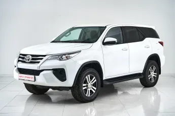 Toyota  1