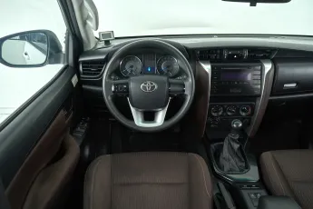 Toyota  10