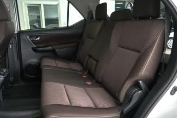 Toyota  18