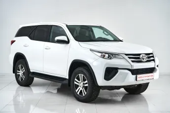 Toyota  3