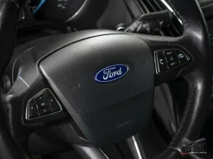 Ford  10
