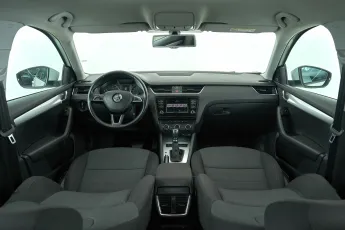 Skoda  8