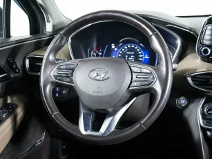 Hyundai  12