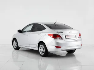 Hyundai  5