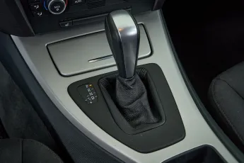 BMW  15