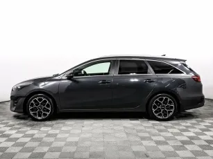 Kia  3