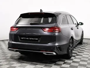 Kia  5