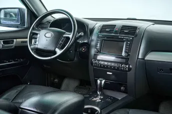 Kia  10