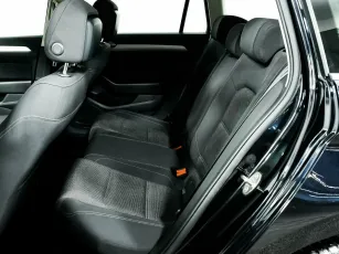 Volkswagen  12